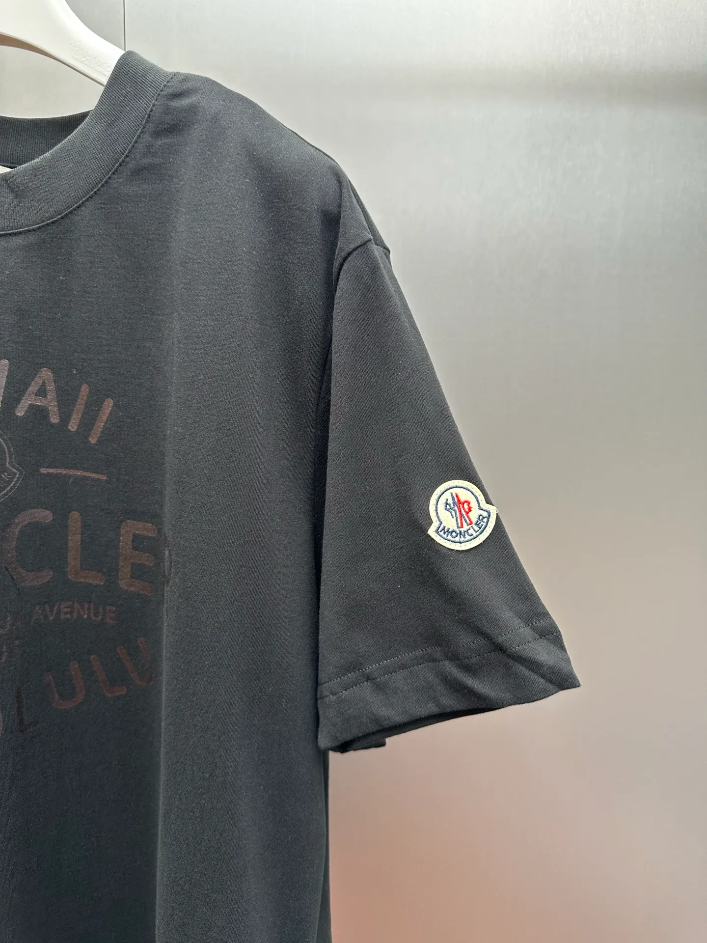 🔥130💰MONCLER 26SS T Authentic 2399 ，32 100% 200 ，1*1 285 ， ， ， 1：1 ， Size：S M L XL